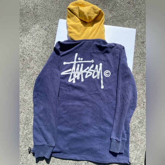 Stussy Hoodie (Like New) - Picture 2 of 4